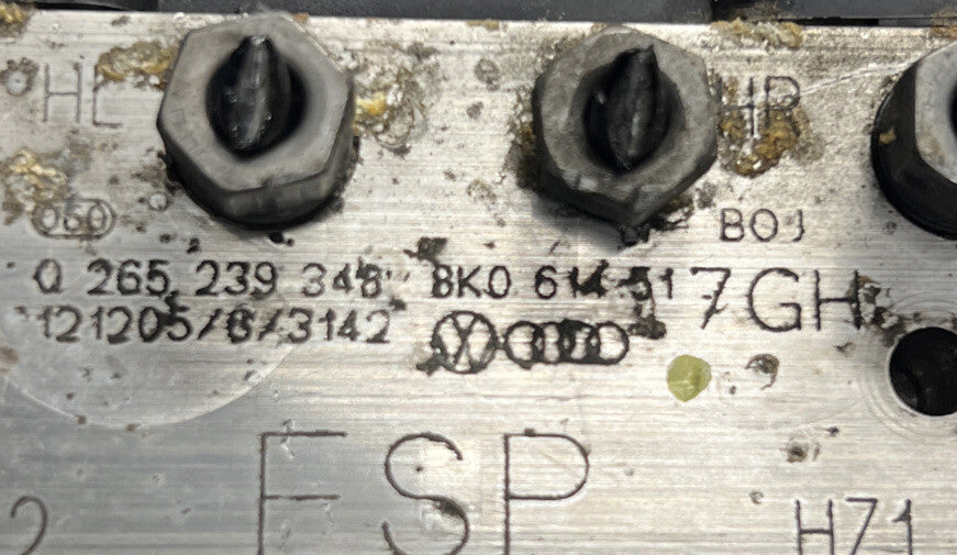 640267