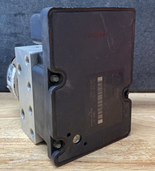 639810