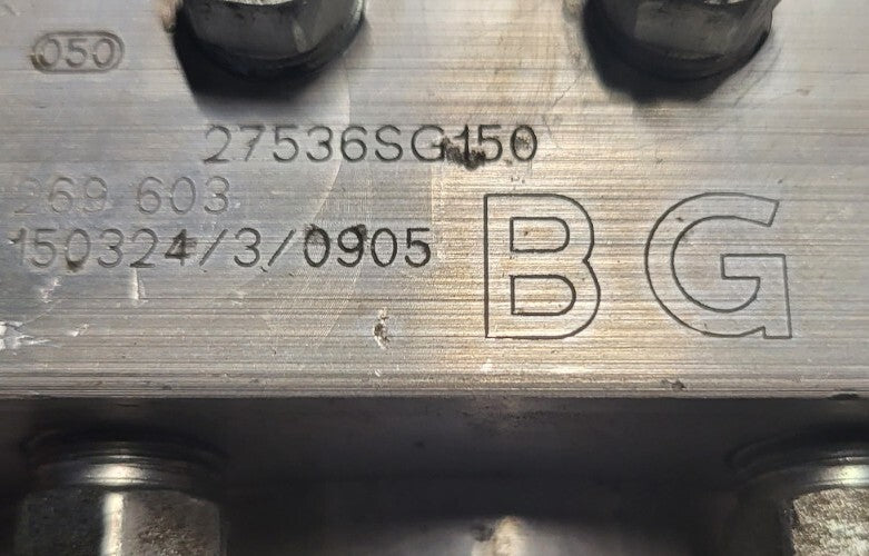 639882