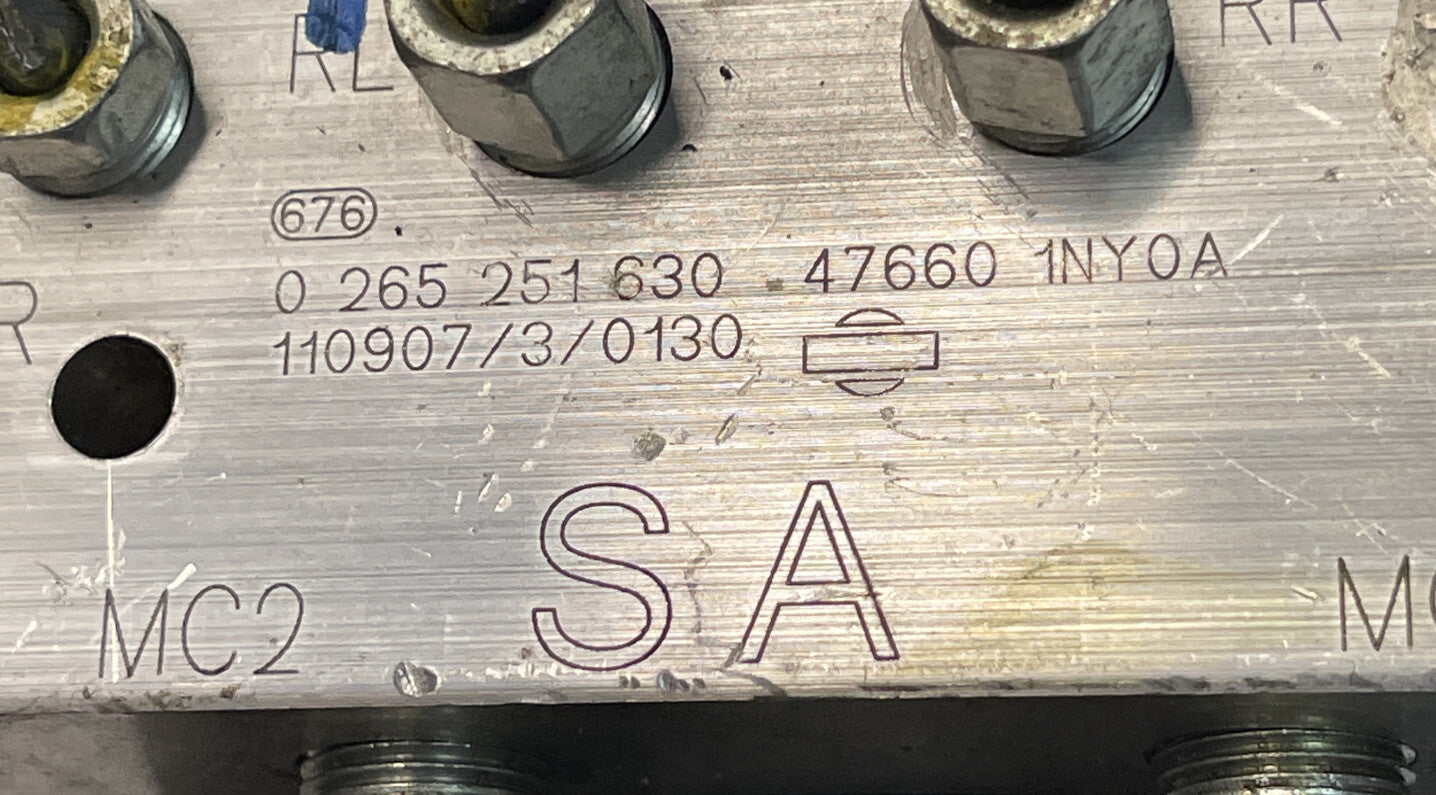 640132