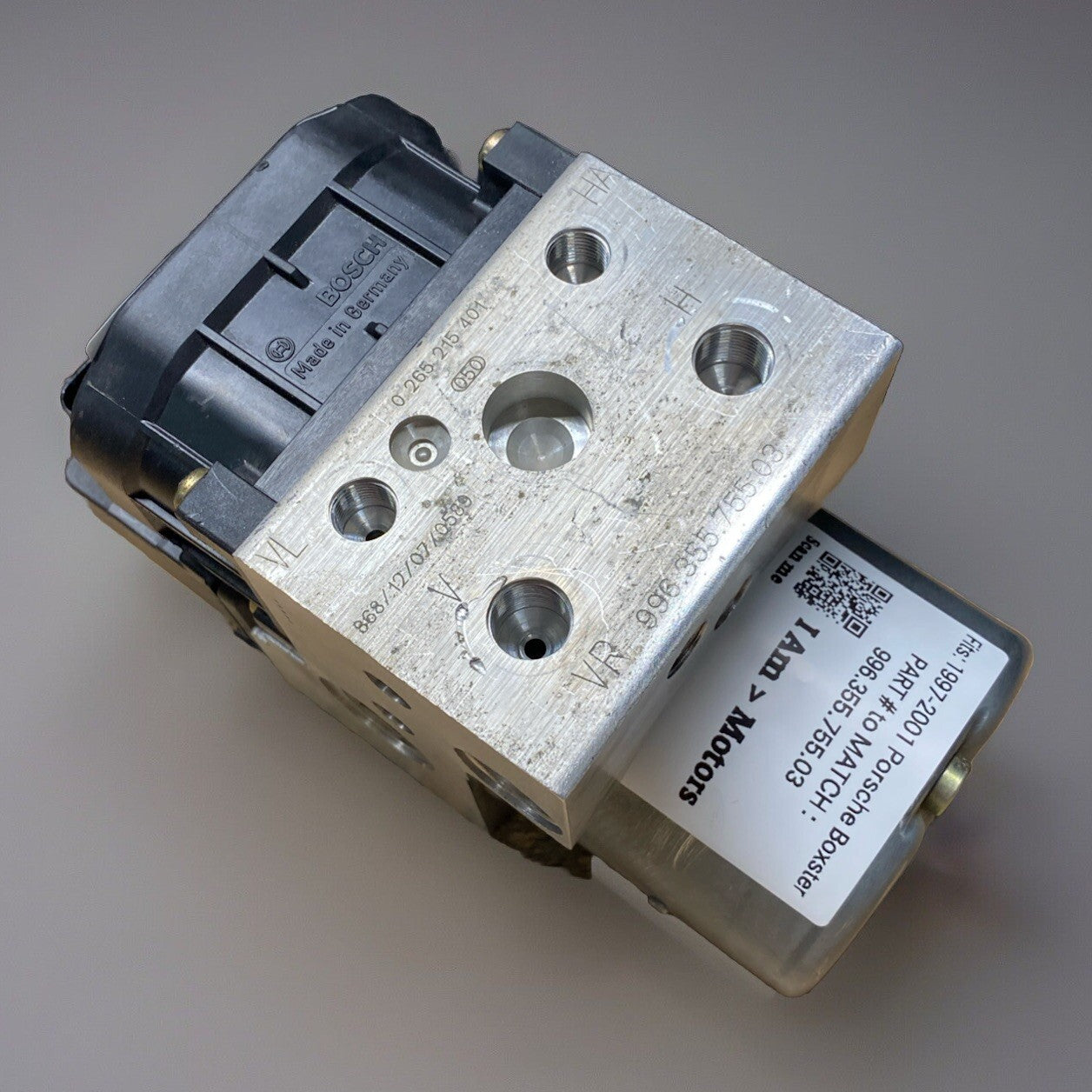 639891