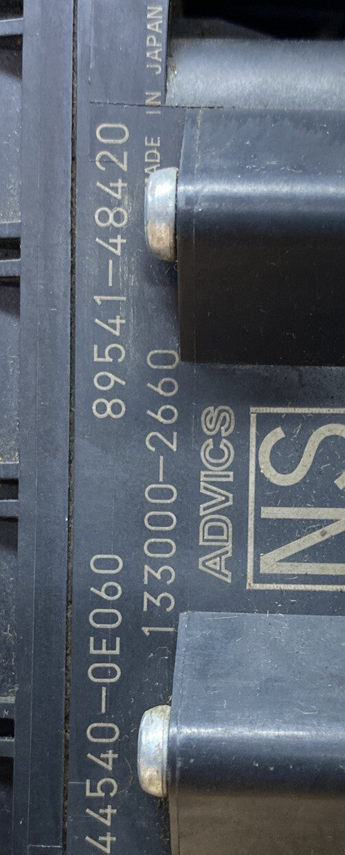 640696