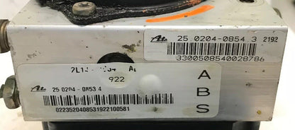 640233