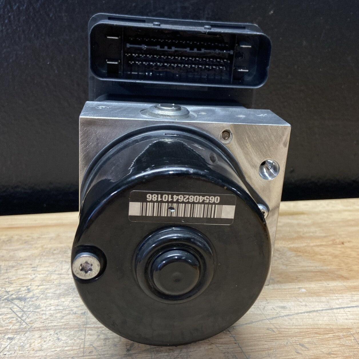 640856